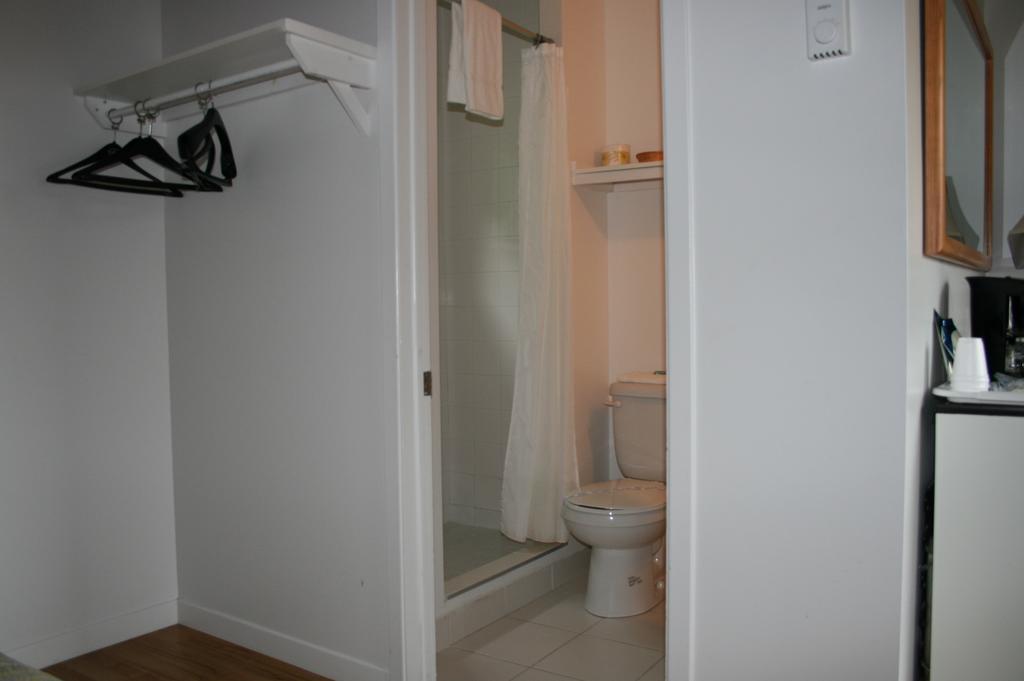 Hotel La Cuillere A Pot Saint-Donat-de-Montcalm Pokój zdjęcie